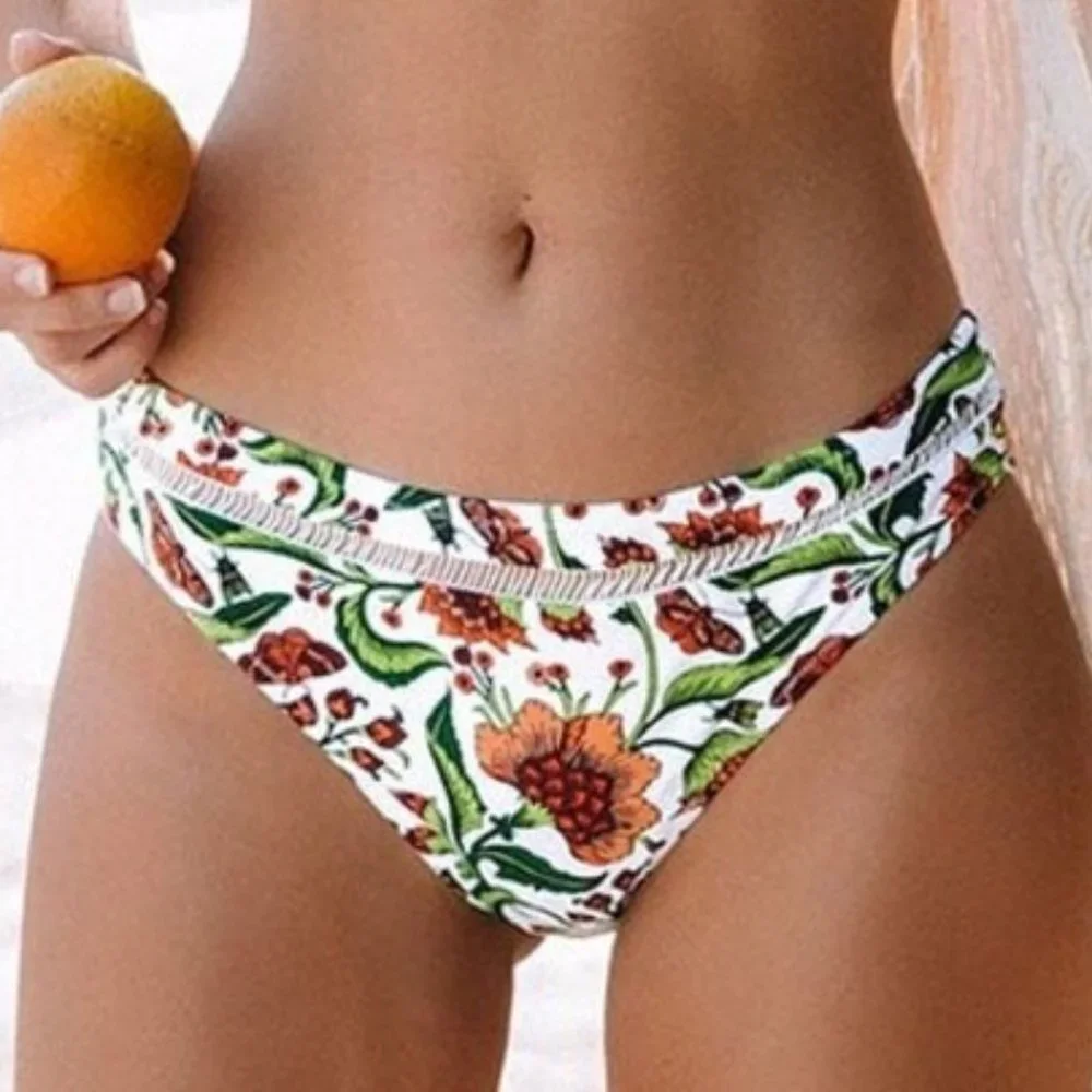 CUPSHE Orange Ruffle Bikini with Floral Bottom NEW WITH TAGS!